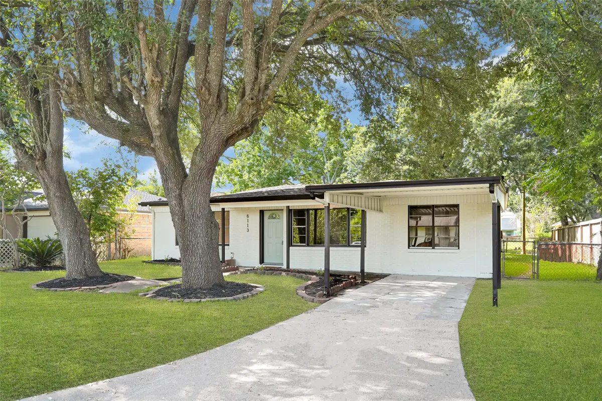 6113 Diamond Court, Texas City, TX 77591 - #1