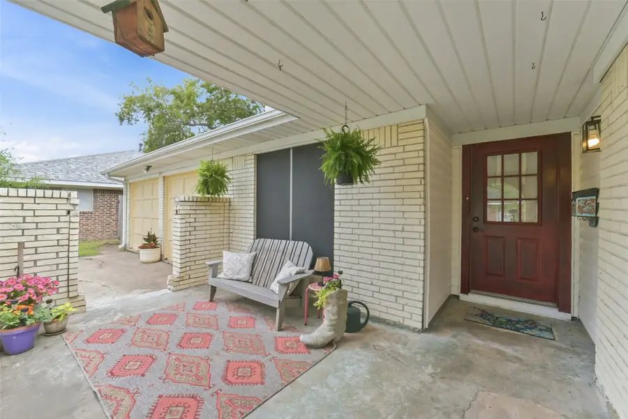 5007 W Plum Street, Pearland, TX 77581 - #2