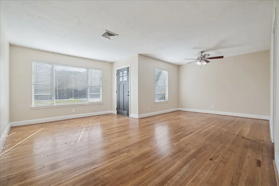 7706 Cedel Drive, Houston, TX 77055 - Image #2