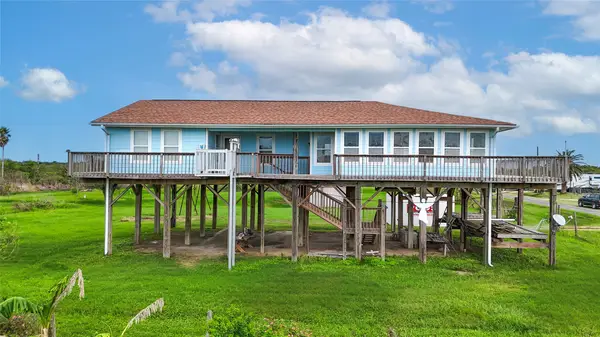 2205 Front Avenue Avenue, Port Bolivar, TX 77650