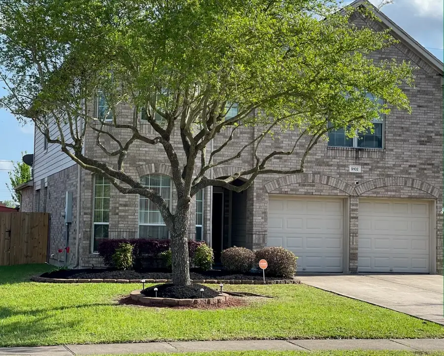 9102 Sunrise Trl, Pearland, TX 77584 - #2