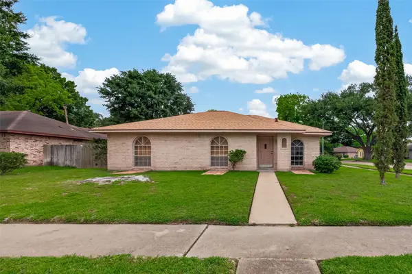 7102 Cerca Court, Houston, TX 77086