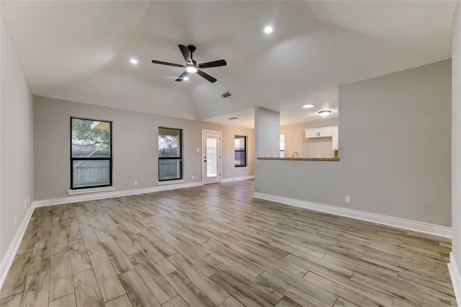 4114 Twin Drive E, Santa Fe, TX 77510 - #2