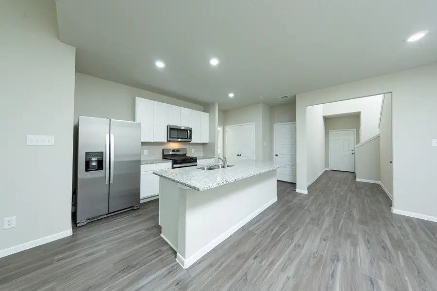 3066 Nickell Back Drive, Conroe, TX 77301 - Image #2