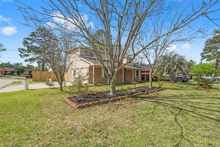 907 Northbend Drive, Baytown, TX 77521 - #3