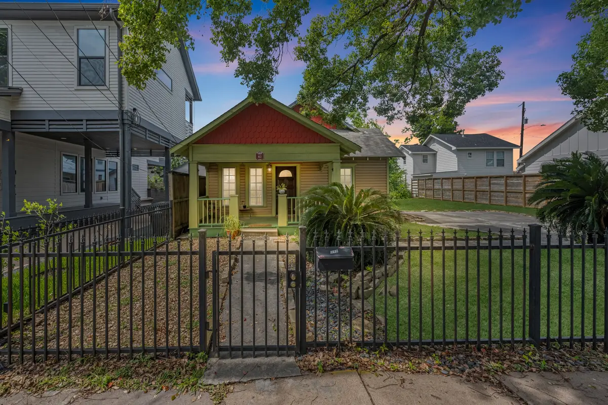 912 Robbie Street, Houston, TX 77009 - #1