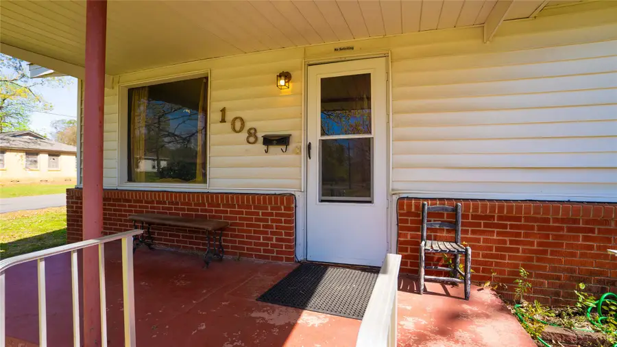 108 7th Street, Palestine, TX 75803 - #2