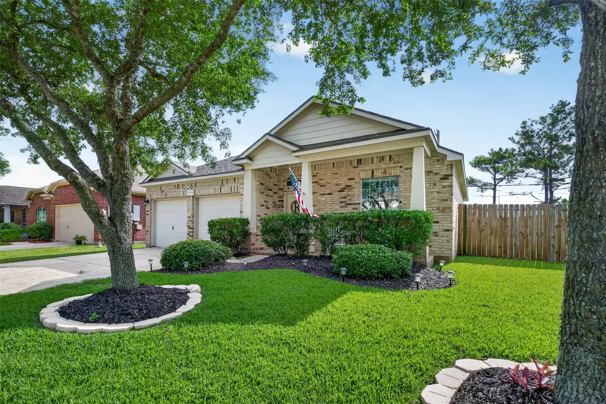 3209 Lone Trail Drive S, Texas City, TX 77591 - #1