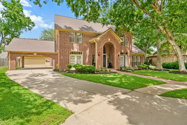 2222 Mossy Glen Court, Richmond, TX 77406