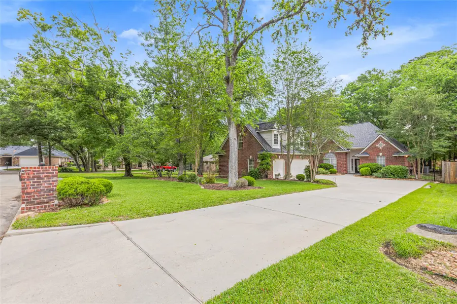 106 Lazy Springs Drive, Conroe, TX 77356 - #3