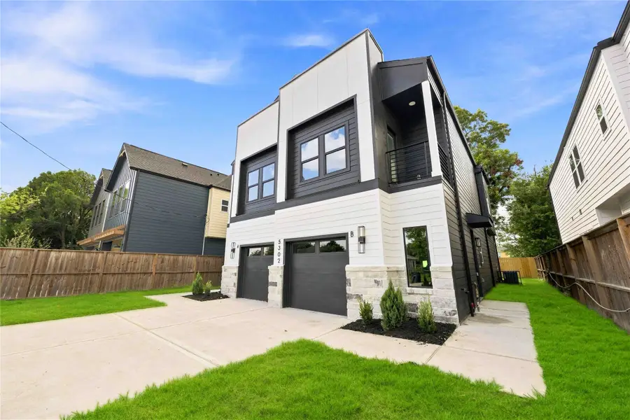 5302 San Juan Street #A/B, Houston, TX 77020 - #2