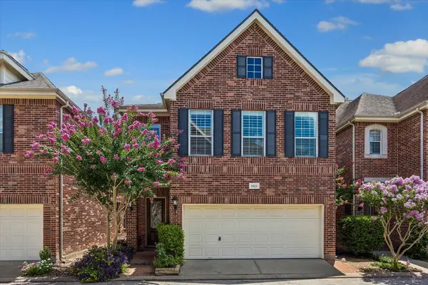 1523 Olive Garden, Houston, TX 77077