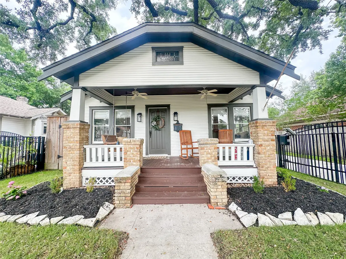 4006 Oak Ridge Street, Houston, TX 77009 - #1