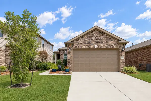 25226 Squire Knoll Street, Katy, TX 77493