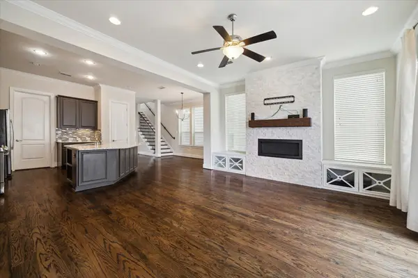 6013 Kansas Street #B, Houston, TX 77007
