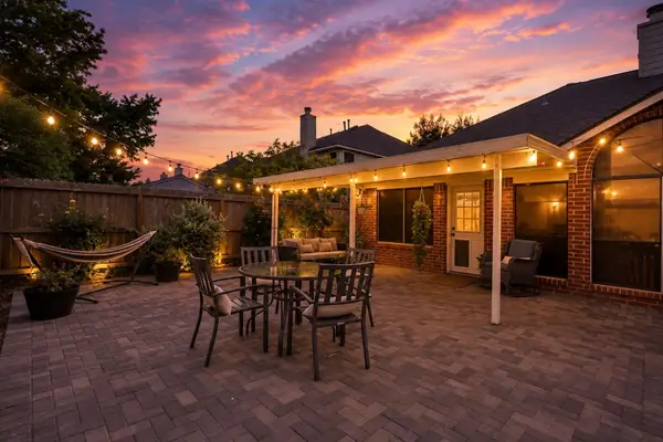 5115 Arborwood Drive, League City, TX 77573