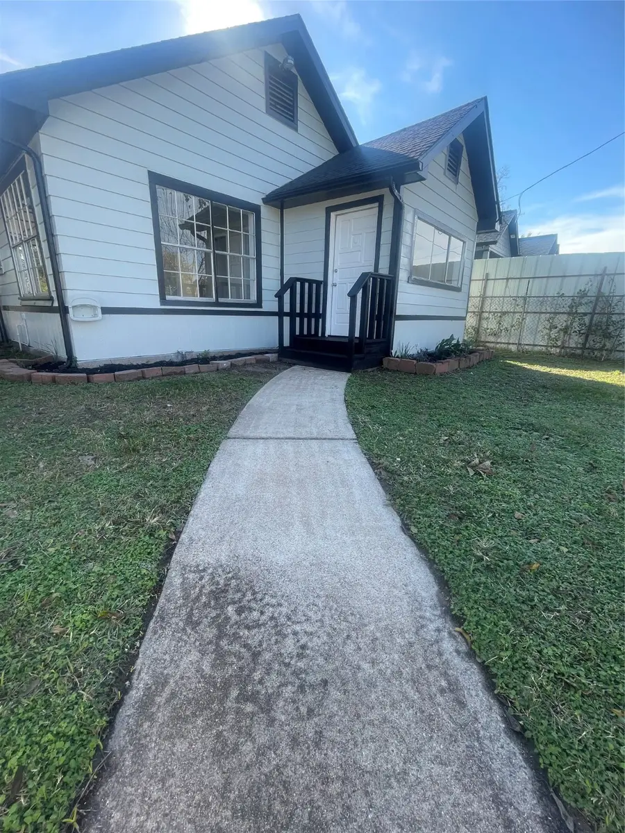 2010 King Street, Houston, TX 77026 - Image #2