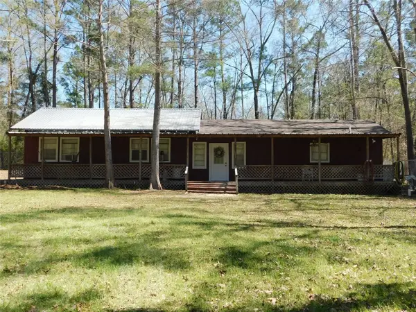 855 Bentwood Bend, Livingston, TX 77351