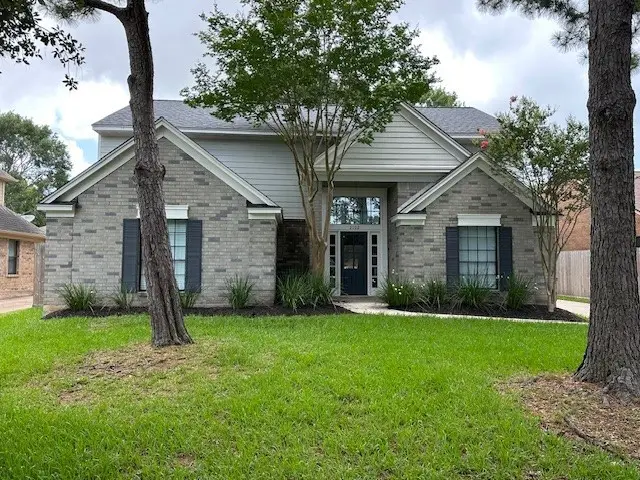2102 Autumn Cove Drive, League City, TX 77573 - Image #1