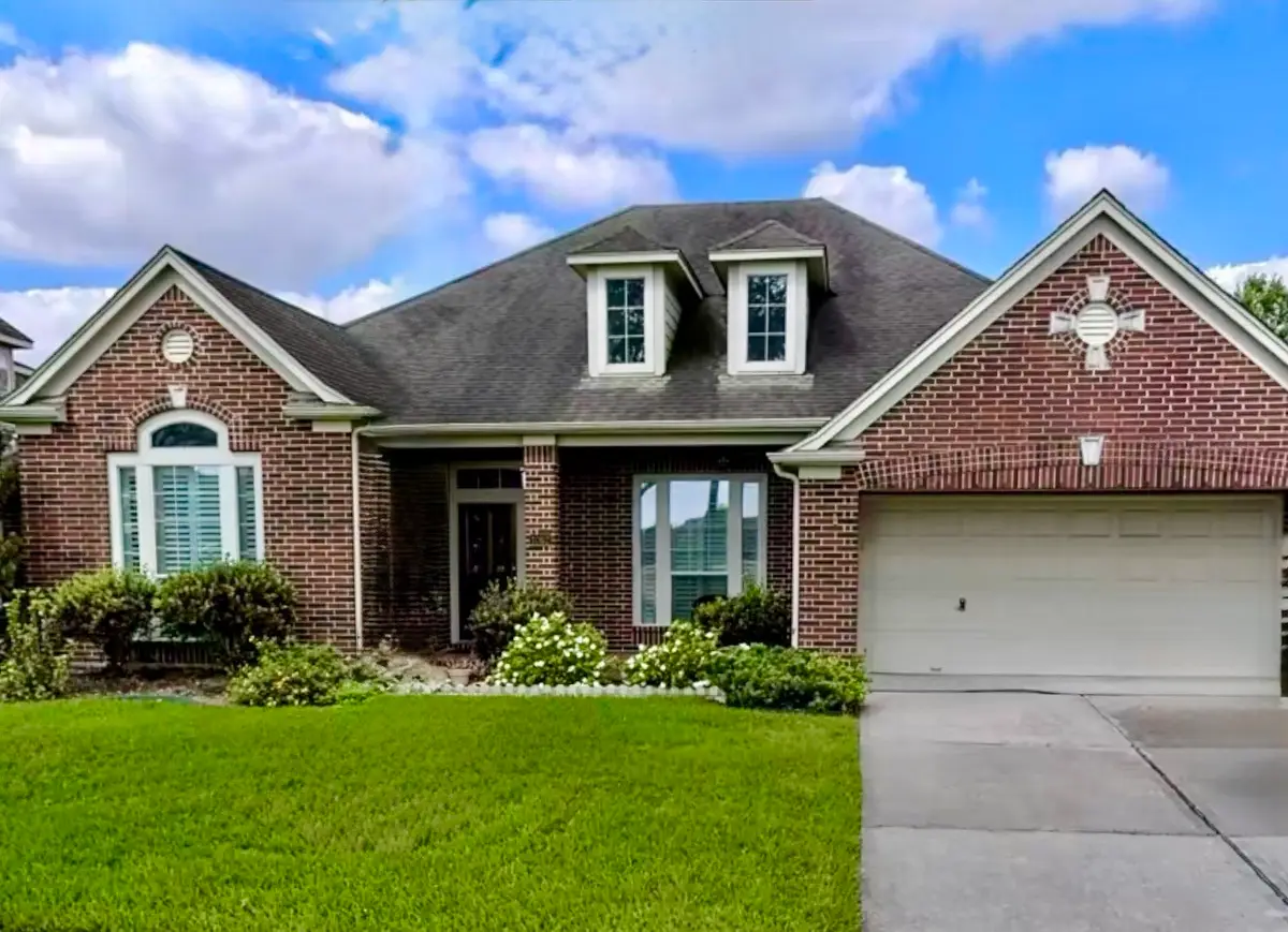 1062 Cayman Bend Lane, League City, TX 77573 - #1