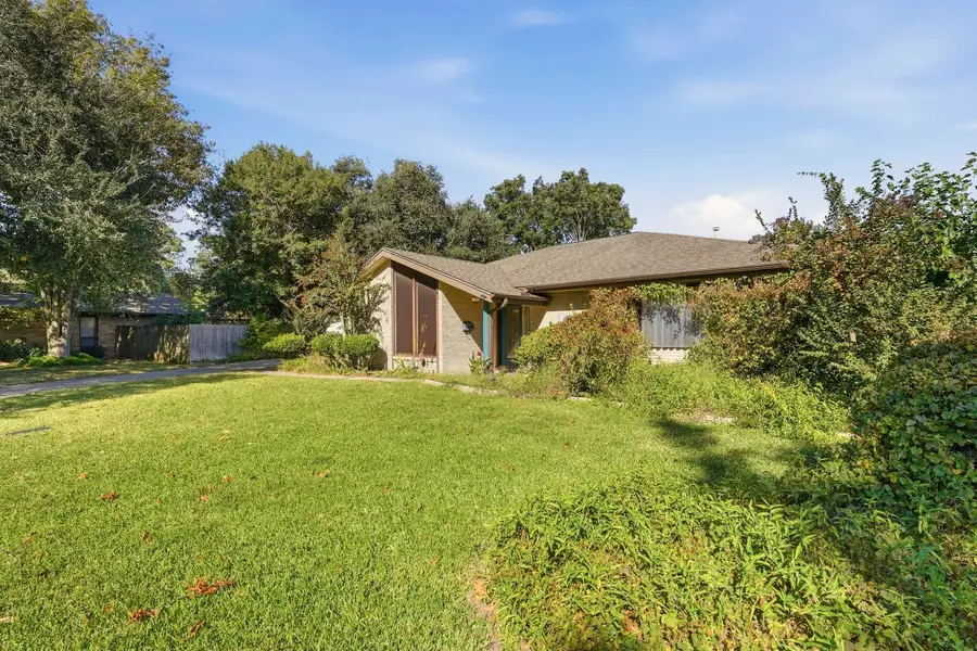 1718 Fairhill Circle, Texas City, TX 77591 - Image #3