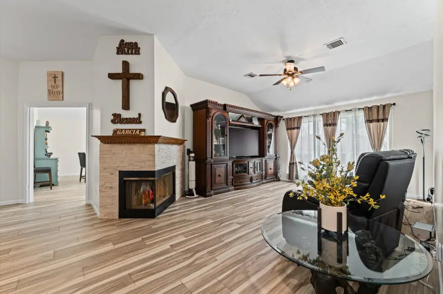 3823 Redbud Drive, La Porte, TX 77571 - #3