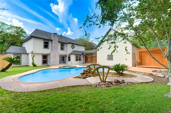 1519 Hannington Drive, Katy, TX 77450