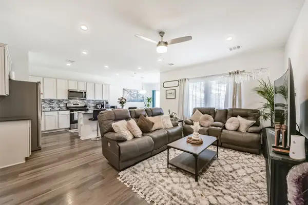 17706 Sommerset Falls Lane, Crosby, TX 77532