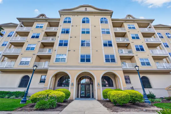 2203 Dorrington Street #207, Houston, TX 77030