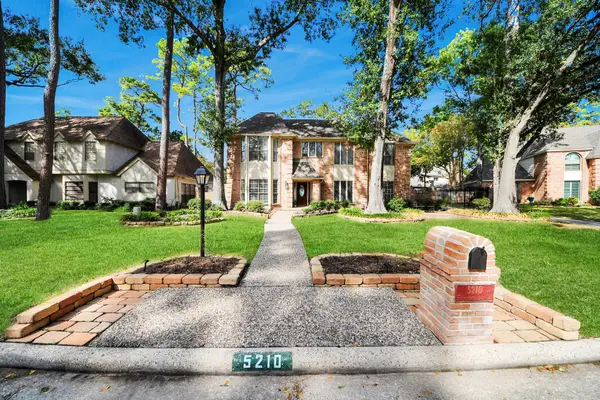5210 Fountainbridge Lane, Houston, TX 77069
