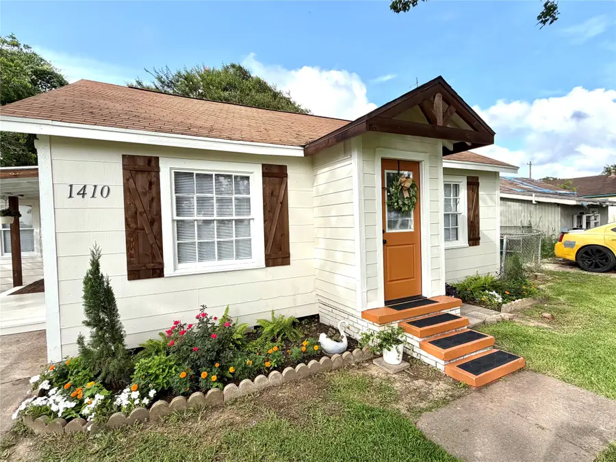 1410 N Gulf Boulevard, Freeport, TX 77541 - #3