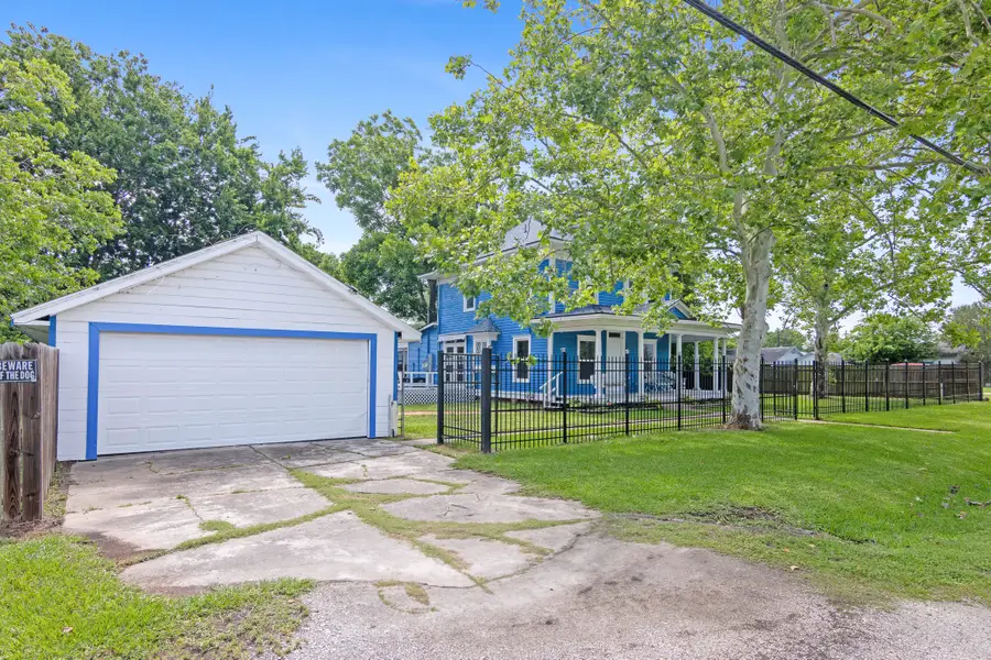 1200 4th Street, Palacios, TX 77465 - Image #3