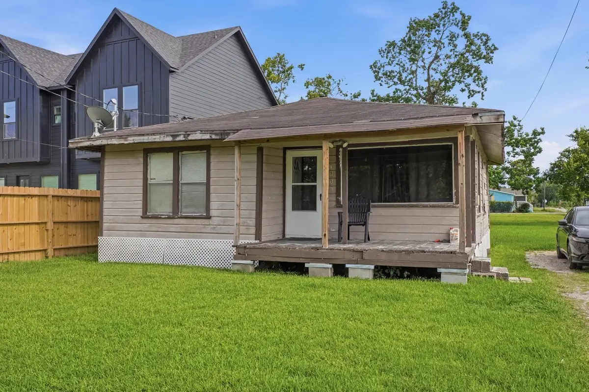 7952 Bonaire Street, Houston, TX 77028 - #1