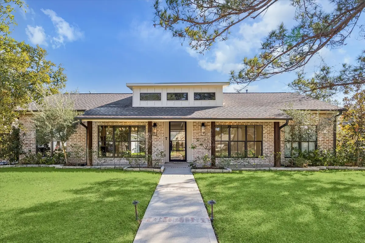 2926 Fontana Drive, Houston, TX 77043 - Image #1