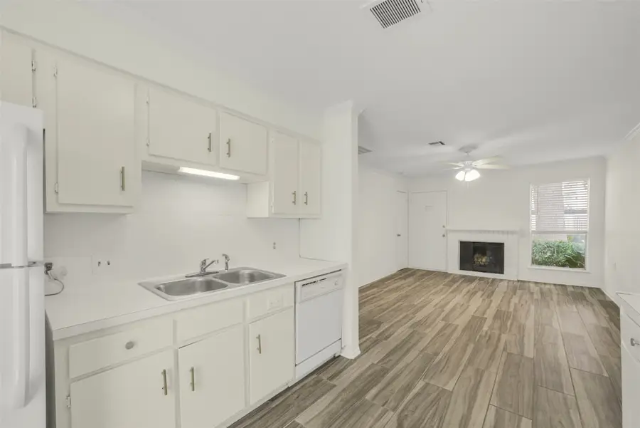 1917 Augusta Drive #A8, Houston, TX 77057 - #3
