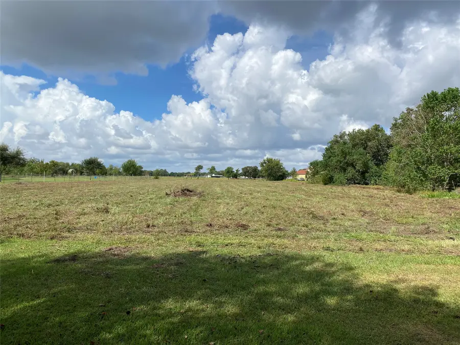 900 Avenue B, Bay City, TX 77414 - #3