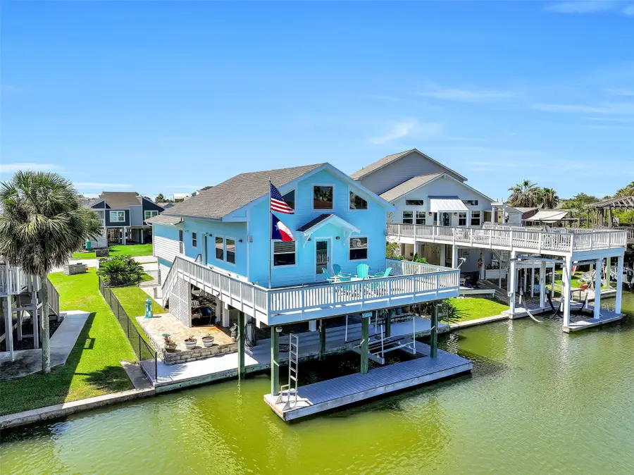 4310 Karankawa Way, Jamaica Beach, TX 77554 - #2