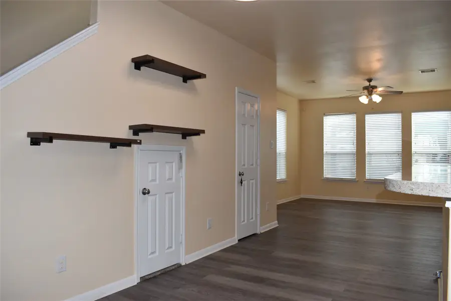 6516 Stoney Creek Drive, Pasadena, TX 77503 - Image #2