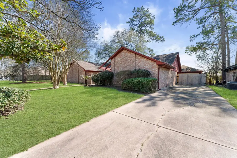 10423 Windriver Drive, Houston, TX 77070 - #2