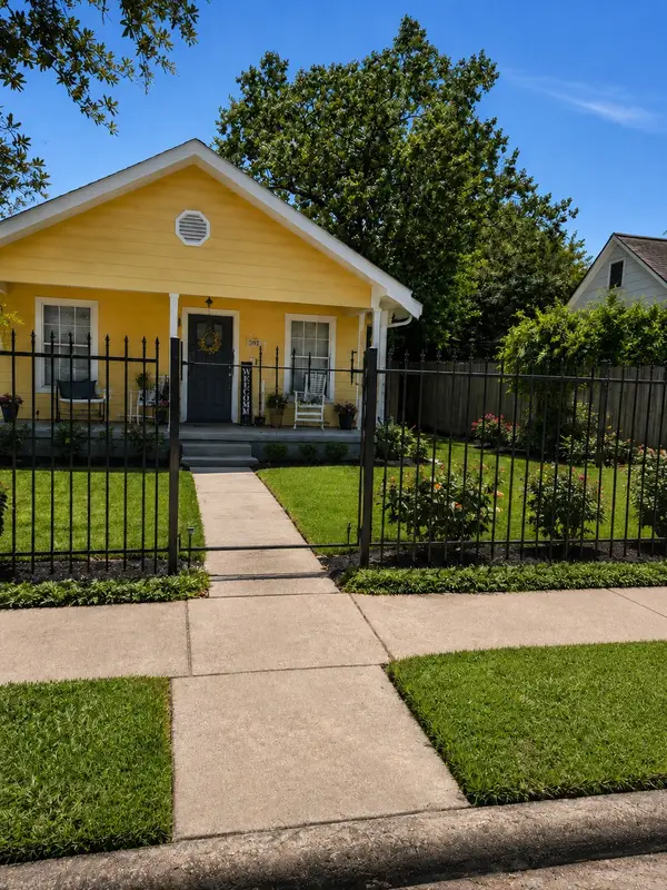 901 Nadine Street, Houston, TX 77009