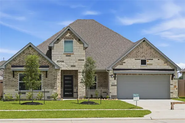 3523 Windmill Palm Drive, Alvin, TX 77578