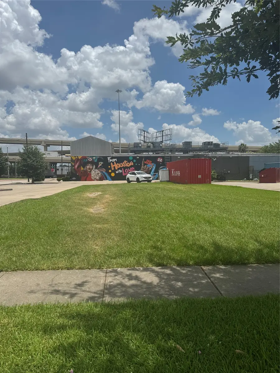 2305 Gray Street, Houston, TX 77003 - #2