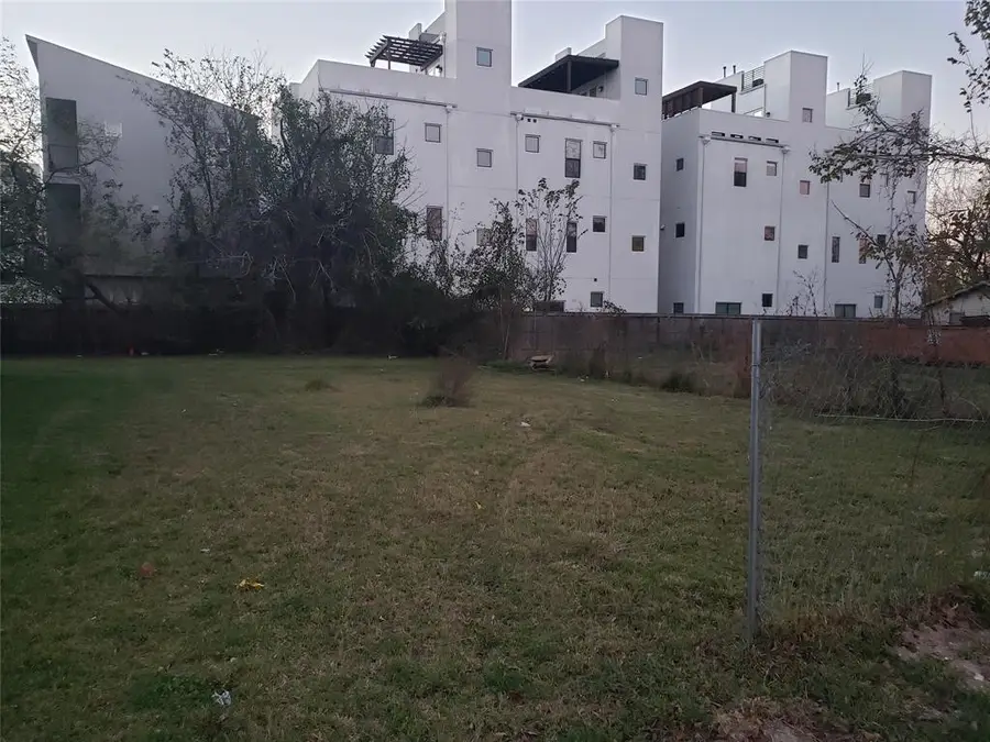 1309 Wichman Street, Houston, TX 77007 - Image #2