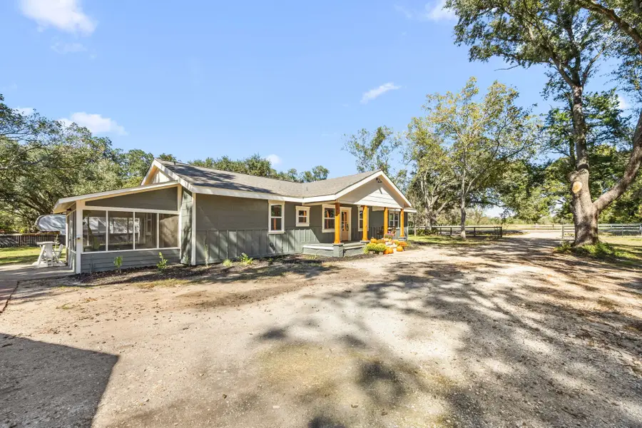 2693 Fairview Road, Alvin, TX 77511 - Image #3