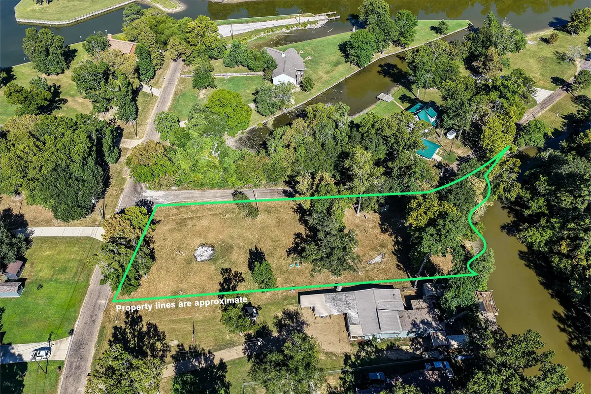 26 Lake View Drive, Huntsville, TX 77320 - #1