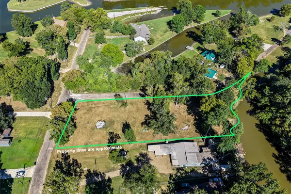 26 Lake View Drive, Huntsville, TX 77320