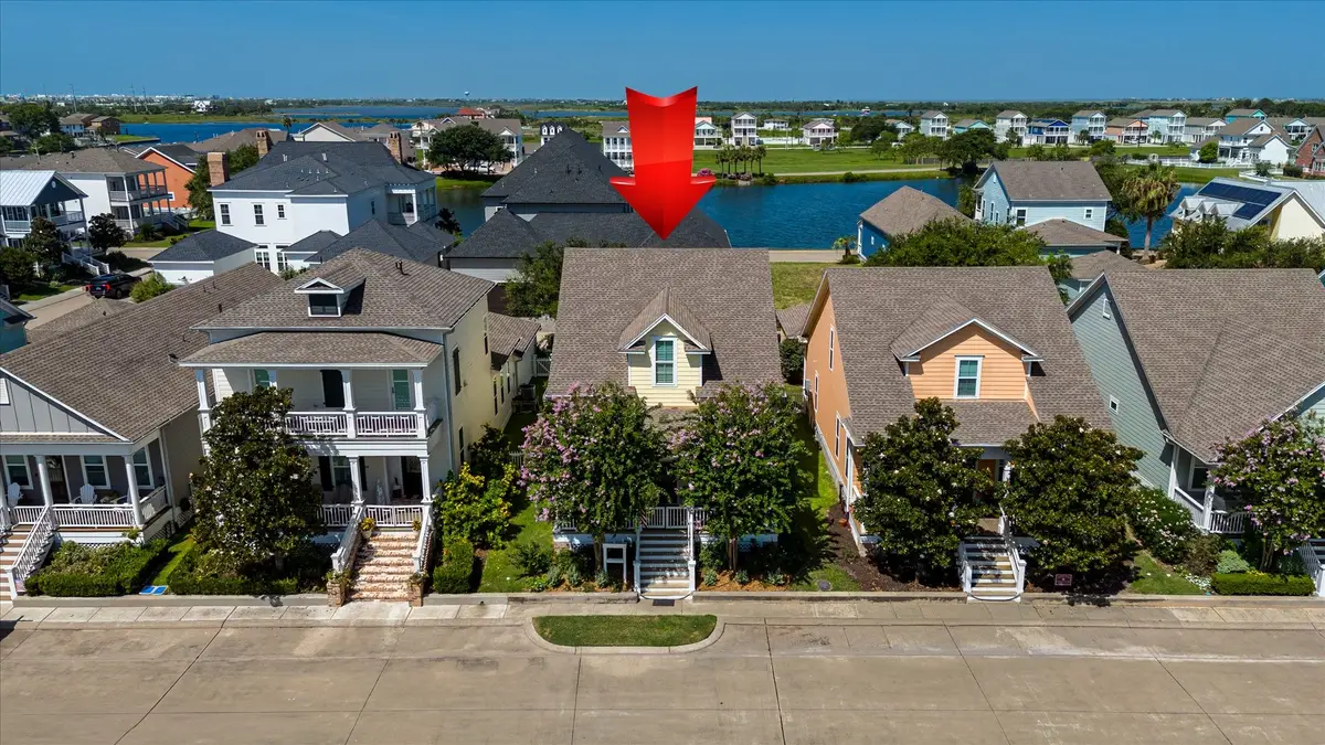 7 Sunrise Row, Galveston, TX 77554 - #1
