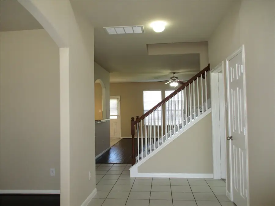 2518 Oakthorn Court, Katy, TX 77494 - Image #3