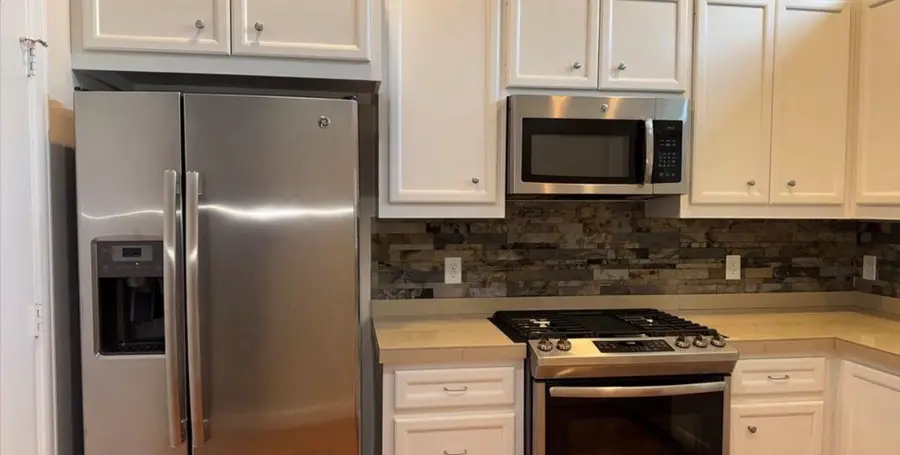 5941 South Loop E #1401, Houston, TX 77033 - Image #2