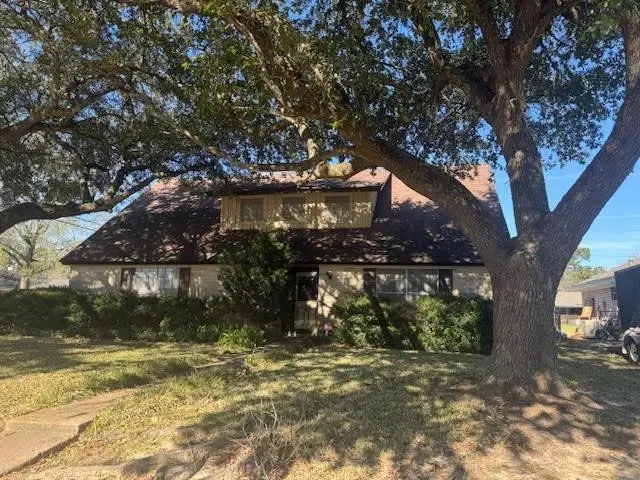 1948 W Kirby Avenue, Orange, TX 77632 - #2